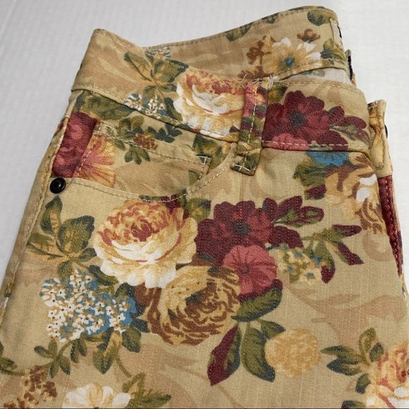 MUDD Floral Skinny Jeans - Picture 9 of 12